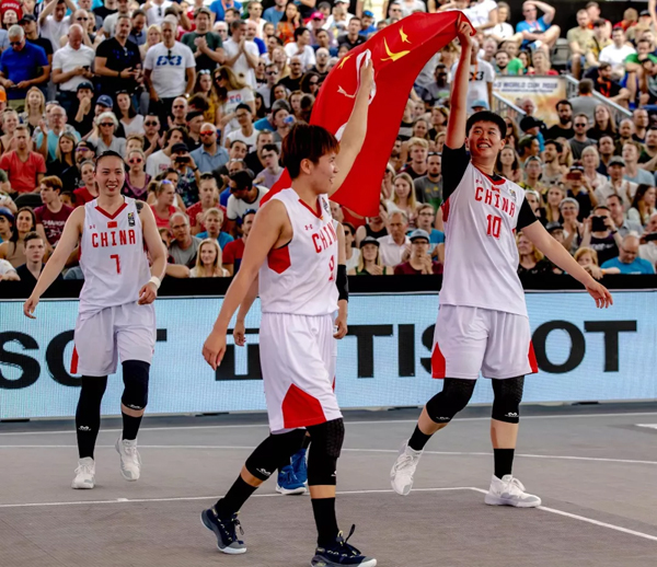 他在中距离 他在中距离
